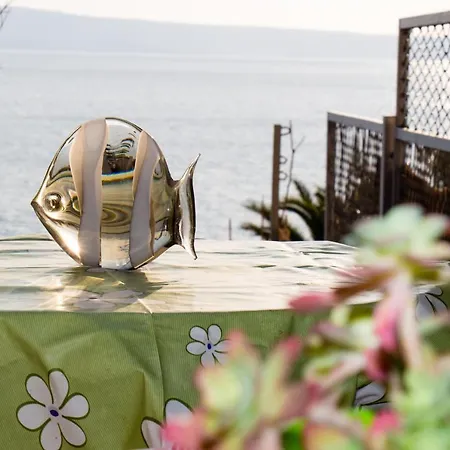 Apartment By The Sea Krilo Jesenice, Omis - 14459
